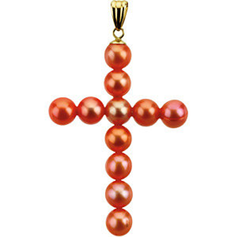 This freshwater cultured pearl cross pendant is crafted in 14K yellow gold. It features 11 gemstone freshwater pearls that measure 6.5 - 7.0mm.