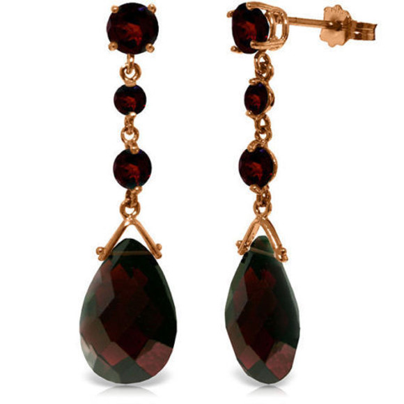 Show off a classic with these garnet gemstone earrings, framed in 14k gold.