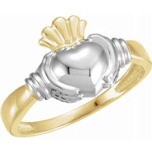 A token of loyalty, friendship and love. This traditional Claddagh ring is set in polished 18k gold.