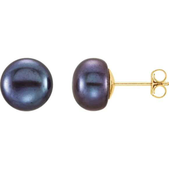 Add these cute black freshwater cultured pearl earrings to your wonderful collection.