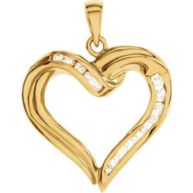 This 14k yellow gold 18" solid rope necklace features a romantic heart adorned with round diamonds. Diamonds are 1/4 ctw, G-H in color, and I1 or better in clarity.