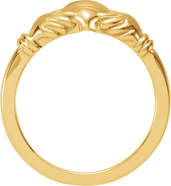 This traditional Irish symbol represents love for the heart, friendship for the hands, and loyalty for the crown. This traditional Claddagh ring is set in polished 14k yellow gold.