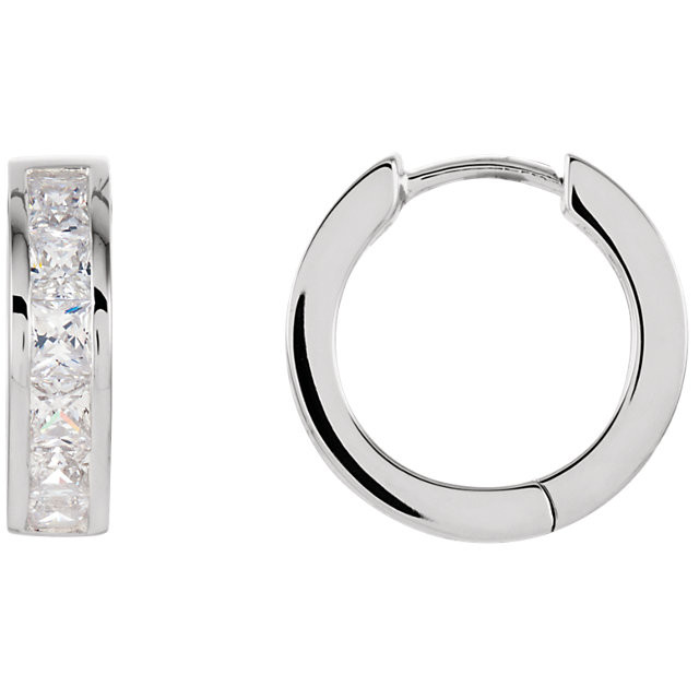 In the most charming and adorable of earring styles, these sterling silver hinged hoops are absolutely perfect for everyday wear. These friction-closure earrings are simply a must-have for your jewelry wardrobe.