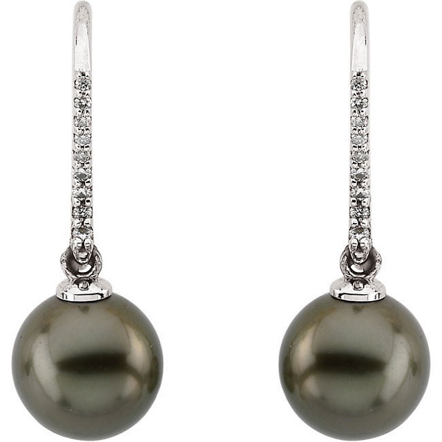 These elegant 14k gold earrings each feature a grey tahitian cultured pearl with diamond accents in a modern linear design. Diamonds are 1/8ctw, G-H in color, and I1 or better in clarity. Polished to a brilliant shine.