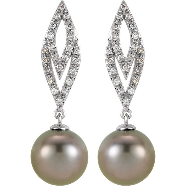 These elegant 14k white gold earrings each feature a black tahitian pearl with diamond accents in a classic design. Diamonds are 1/4ctw, H-I in color, and I3 or better in clarity. Polished to a brilliant shine.