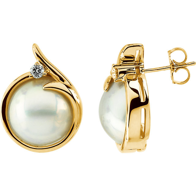 Superb 14Kt yellow gold earrings set with a beautiful white 12.50mm cultured pearl. Total weight of the gold is 6.12 grams. Diamonds are G-H in color and I1 or better in clarity.