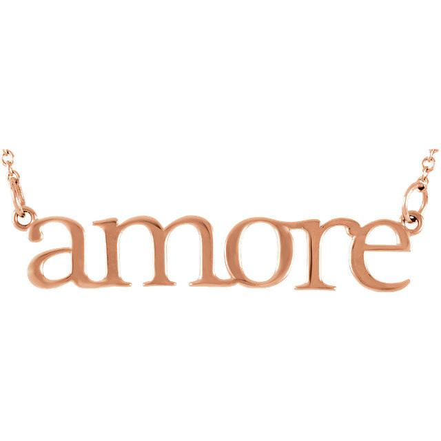 Add a little more love to your life with this adorably charming amore necklace! Featuring the word 'amore' (the French word for love), this necklace makes the perfect accent to every outfit.