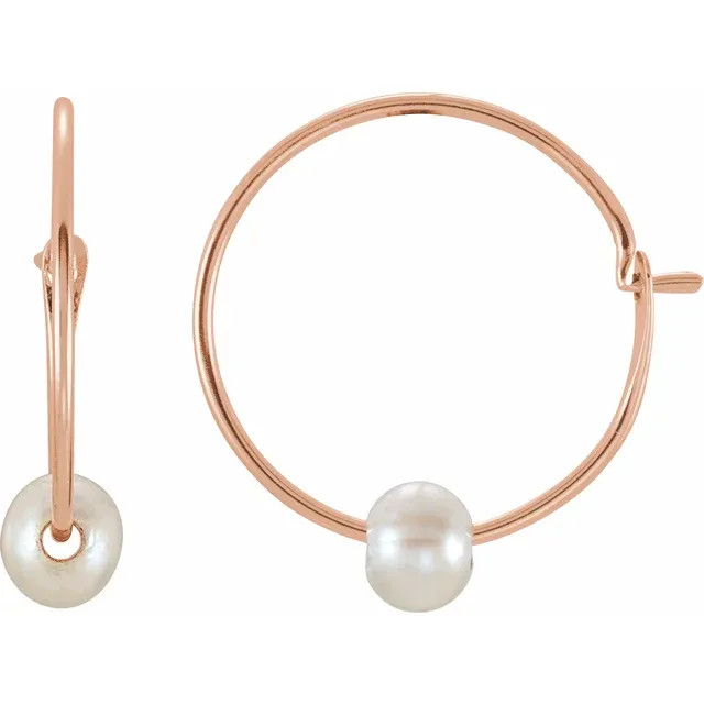 Meant to be hers, these pearl hoop earrings complement her upbeat personality.