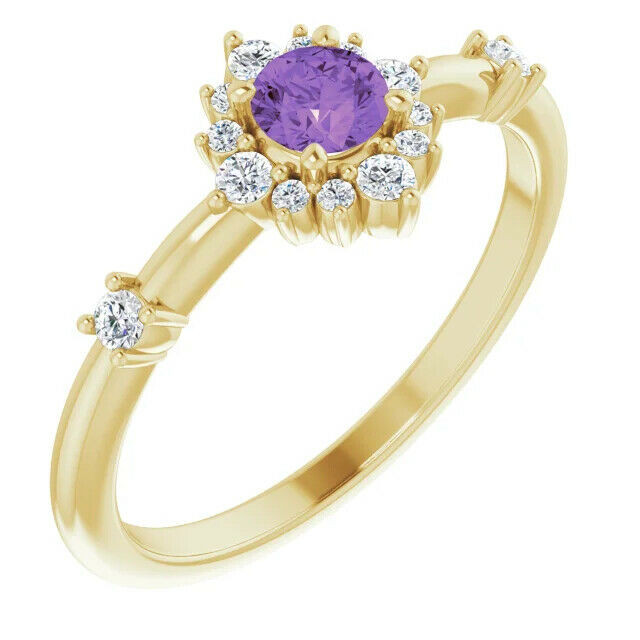 Marvel her with the details of this gorgeous gemstone and diamond ring.