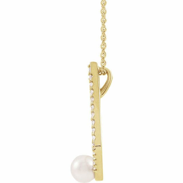Make a bold and modern fashion statement with this cultured freshwater pearl & Diamond Geo Pendant Necklace in a geometric-shaped 14k yellow gold design showcased by 29 sparkling accent diamonds set off by a singular freshwater cultured freshwater pearl. 