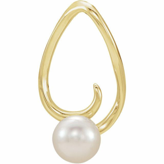 Modern and alluring, this freeform pearl pendant is destined to be admired. Created in 14K yellow gold, this sumptuous style showcases a luminous 5.5mm cultured freshwater pearl. Polished to a brilliant shine.