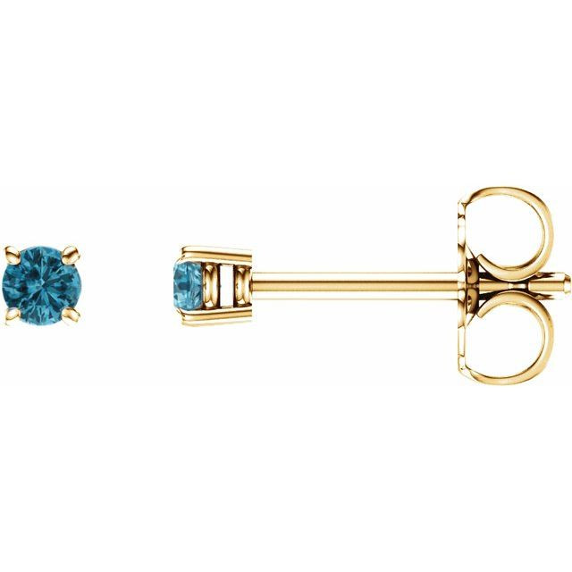 Perfect for adding sophistication to any look, these hoop earrings are a true testament to modern luxury and craftsmanship.