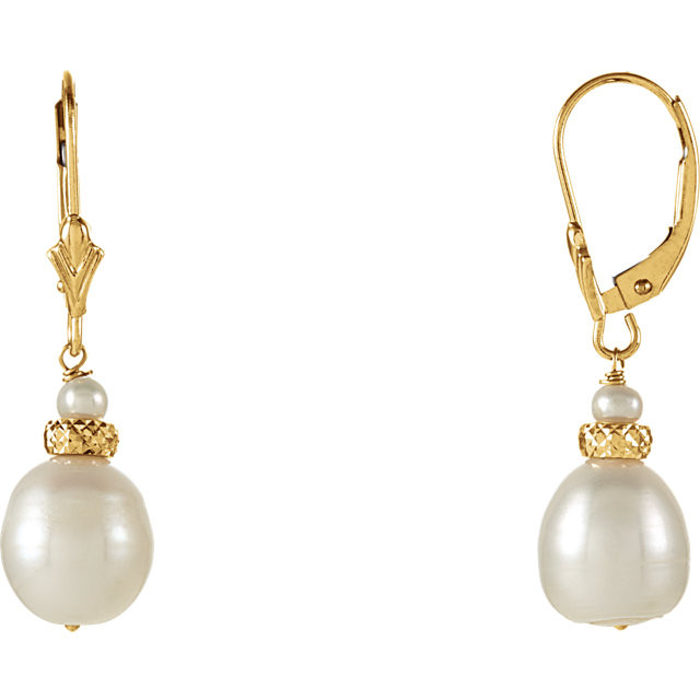 This glamorous pair of 9-9.5mm white freshwater cultured pearl earrings are a must have and are a perfect compliment to your everyday styles! These earrings are set with 14k yellow gold. Polished to a brilliant shine.