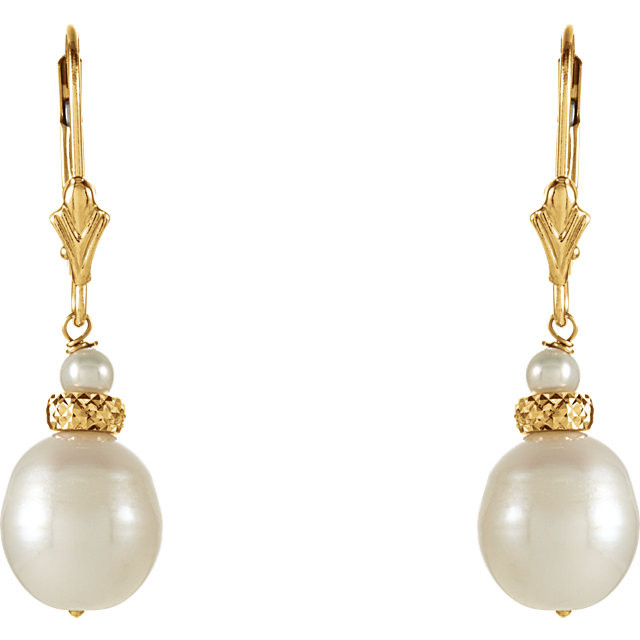 This glamorous pair of 9-9.5mm white freshwater cultured pearl earrings are a must have and are a perfect compliment to your everyday styles! These earrings are set with 14k yellow gold. Polished to a brilliant shine.