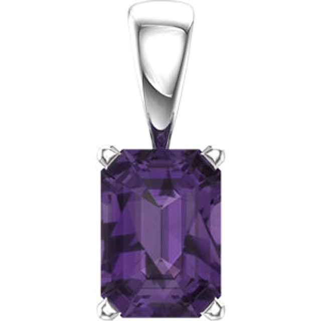 This white gold pendant features an 7x5mm emerald shaped amethyst gemstone