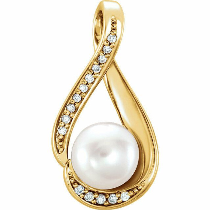 A brilliant look, this pearl fashion pendant transitions perfectly from day into evening. Fashioned in 14k yellow gold, this clever design features an 6.0-6.5mm cultured freshwater pearl center stone surrounded by shimmering round diamonds. Polished to a brilliant shine.