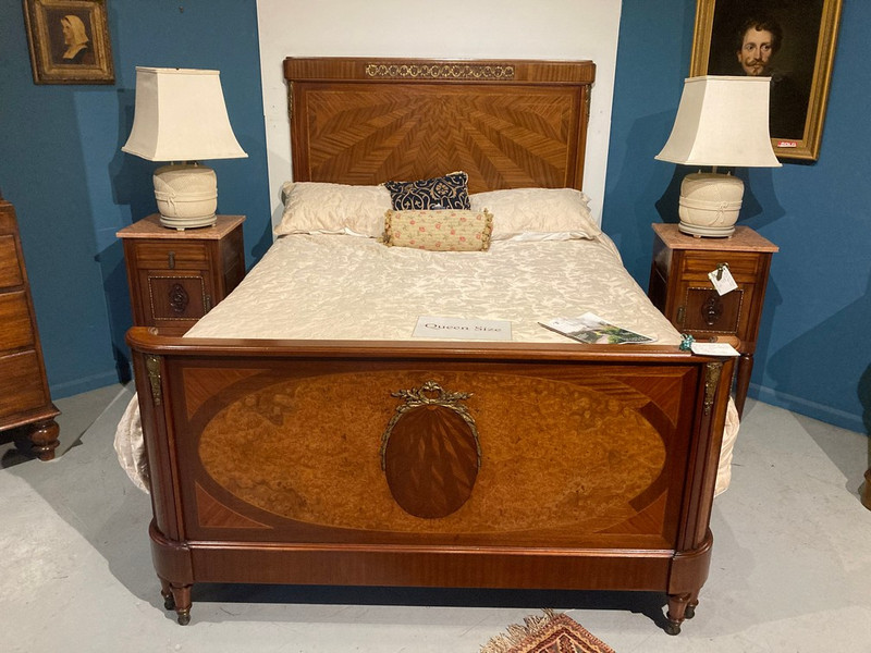 Art deco French queen size bed with amazing inlays 