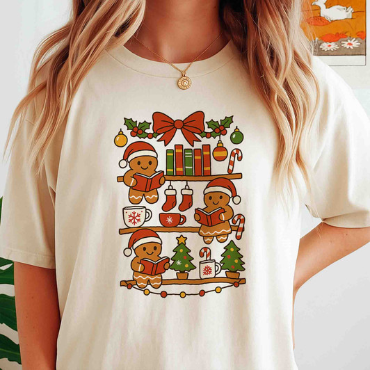 Gingerbread Holiday Reading Cozy Book Lover T-shirt S-5XL