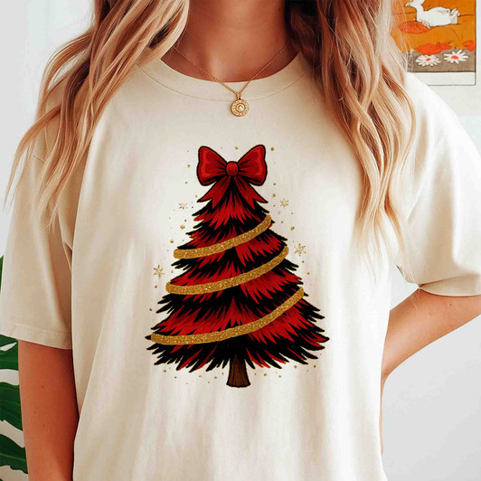 Pink Brushstroke Christmas Tree Merry Bright Cozy Xmas T-shirt S-5XL
