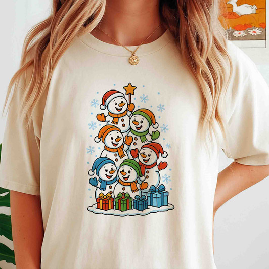 Festive Snowman Stack Cute Winter Wonderland Holiday T-shirt S-5XL