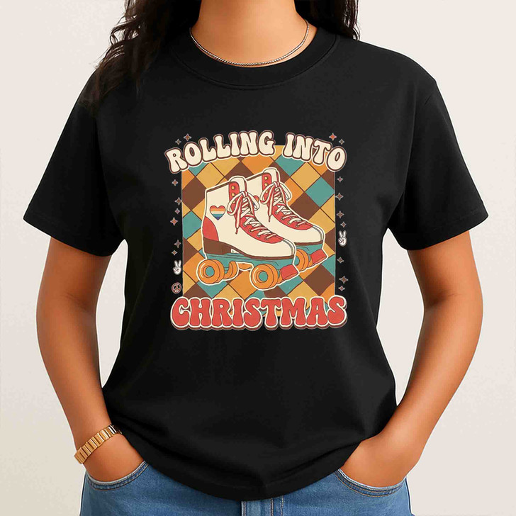 Rolling Into Christmas Roller Skate Shirt, Retro Christmas Skating Tee, Vintage Holiday Graphic T-shirt S-5XL