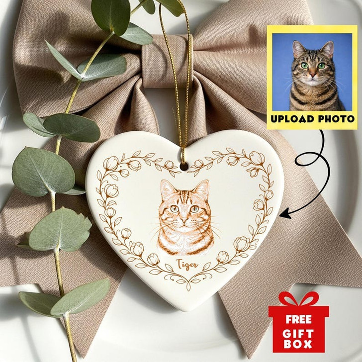custom-pet-portrait-ceramic-ornament-personalized-dog-cat-christmas-keepsake-4