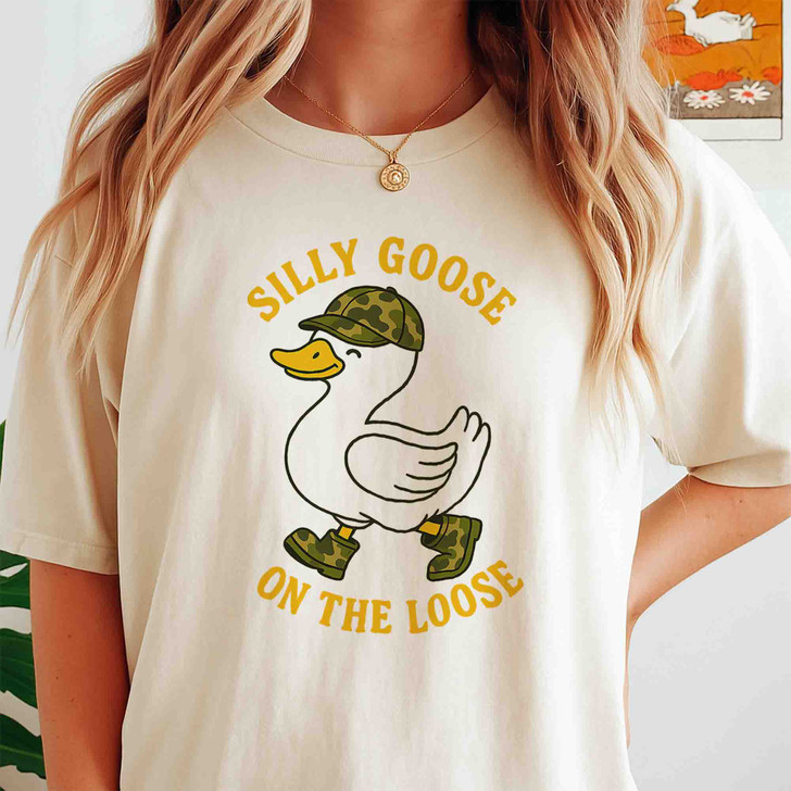 Silly Goose On The Loose, Funny Toddler Cute Kids Natural Graphic Playful, Unisex T-Shirt