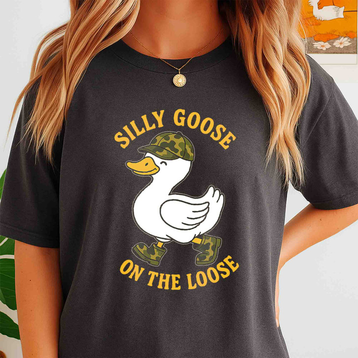 Silly Goose On The Loose, Funny Toddler Cute Kids Natural Graphic Playful, Unisex T-Shirt