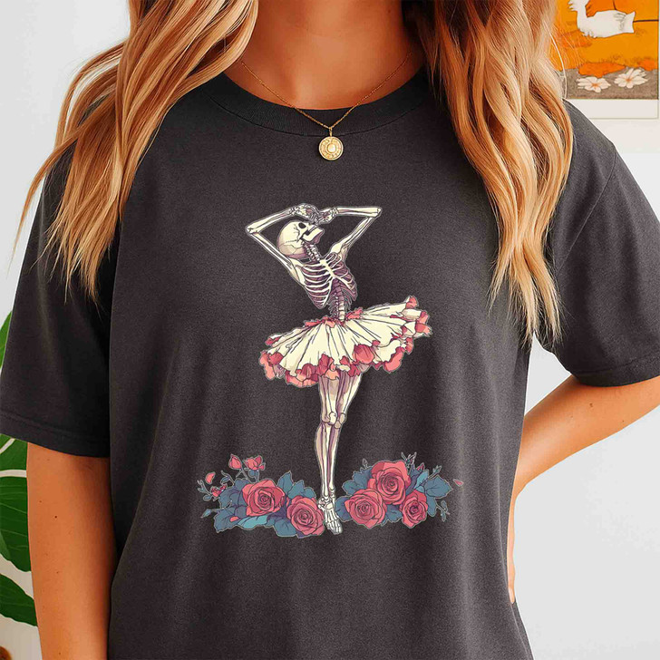 Chick Or Treat Halloween Shirt Funny Chicken Costume T-Shirt S-5XL