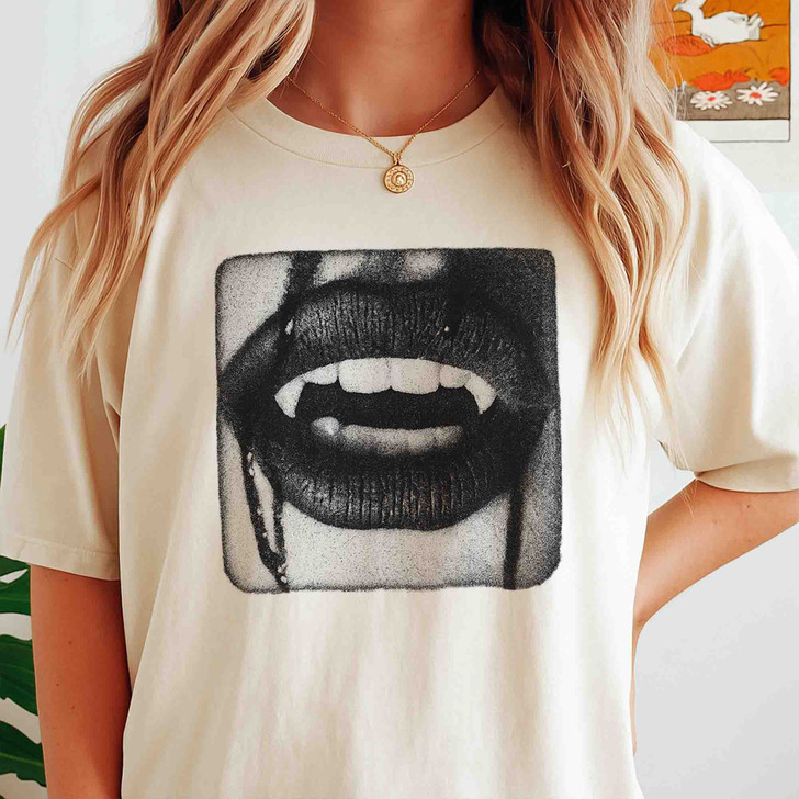 Vampire Fangs Black Goth Horror Shirt T-Shirt S-5XL