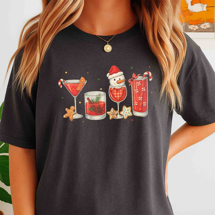 Christmas Cocktails Funny Holiday Party Shirt T-shirt S-5XL