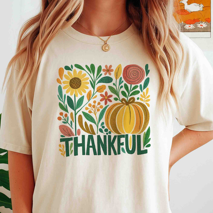 Give Thanks Retro Boho Floral Pumpkin Fall T-shirt S-5XL