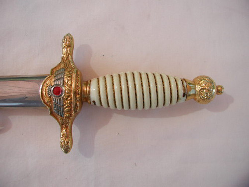 Spanish Officers Dagger, Model 1946.   #437