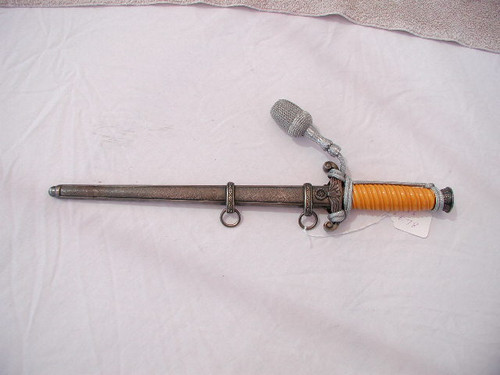 Army Dagger TM Emil Voos. Snake on stump, all in oval  #616