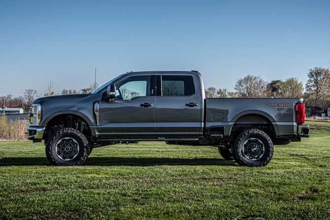 BDS 5 Inch Lift Kit w/ Radius Arm | Ford F250/F350 Super Duty (23-26) 4WD | Diesel