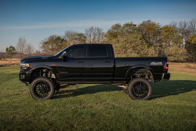 BDS 8 Inch Lift Kit w/ 4-Link | Ram 3500 (19-24) 4WD | Diesel