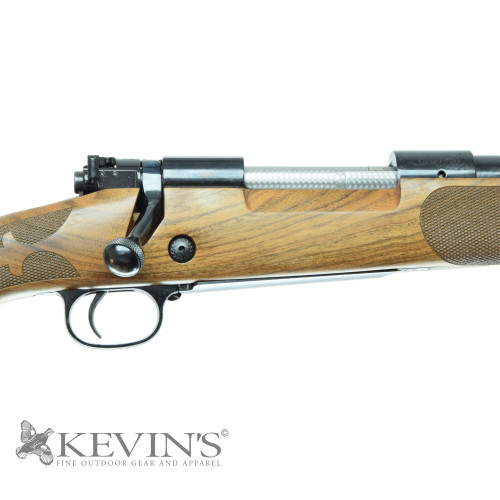 Winchester M70 Super Grade 30.06 Sprg French Walnut (1-700029)