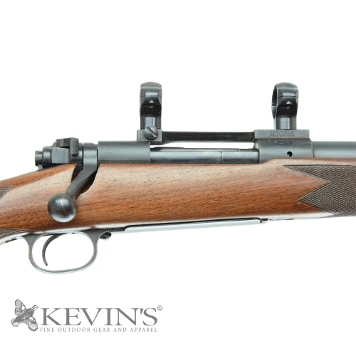 Winchester Model 70 Super Grade .220 Swift (3-600723)