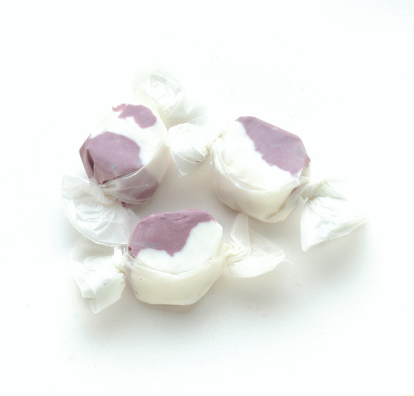 Old Fashioned Taffy - Root Beer Float Saltwater Taffy - 5.14 Oz Bag