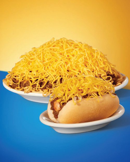 Skyline Chili 3-way and Chili Dog | 16 Pack | Serves 12