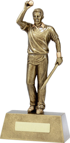 Cricket Hero Bowler Trophy Gold 270mm