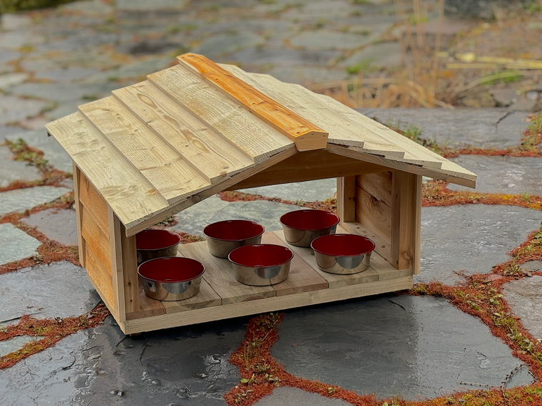 Large Outdoor Pet Feeding Station Double Sided UC-OCFS 110
