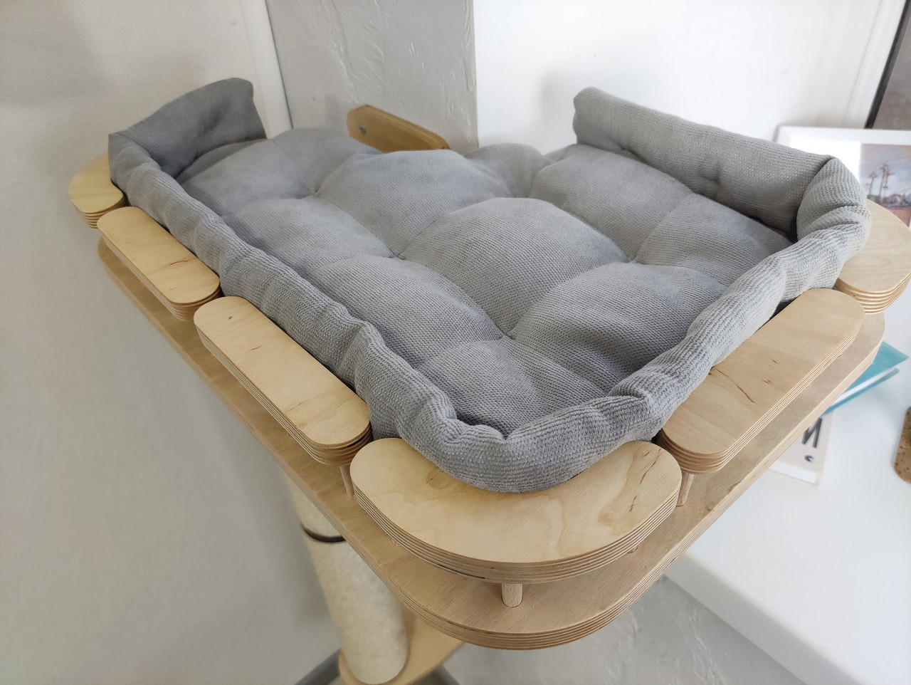 Wall Mounted Cat Bed and Scratching Post