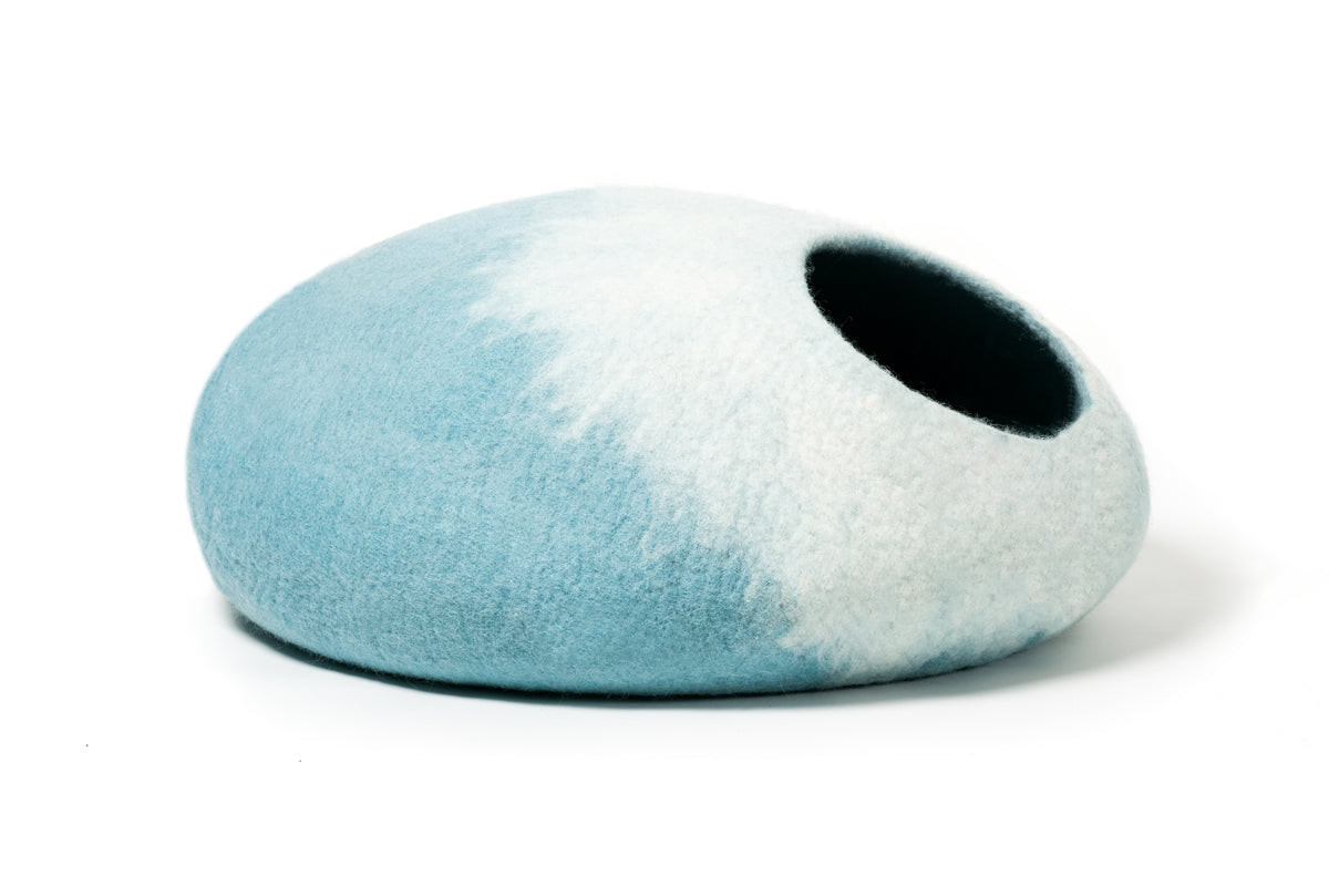 Skyline Felt Cat Cave Bed - Sky Blue