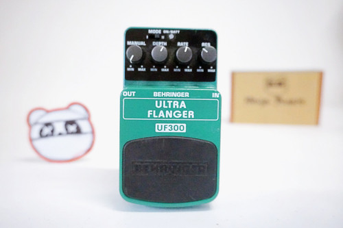 Behringer UF300 Ultra Flanger