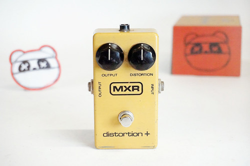 MXR MX-104 Distortion+ | Vintage 1984 Block logo