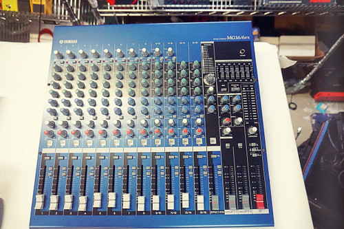 Yamaha MG16/6FX 16-channel 6-bus Analog Mixing Console with Effects