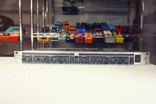 Behringer MDX 2200 Composer Pro Rack