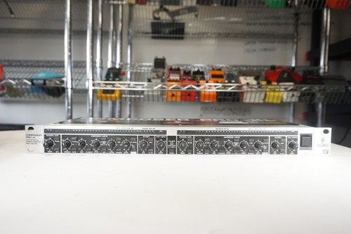 Behringer MDX2600 Composer Pro-XL Compressor / Limiter