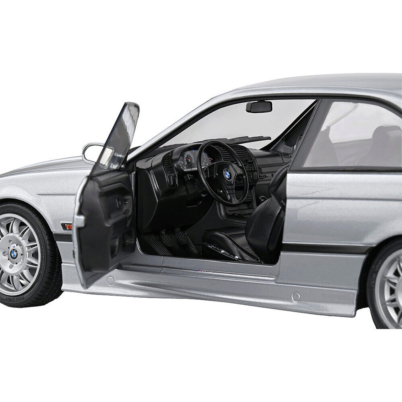 ミニカー 1/18 ソリド BMW M3 E36 クーペ 1990 (シルバー) Amazon.com: Solido BMW E36 M3 Coupe 1990 (Silver) Diecast